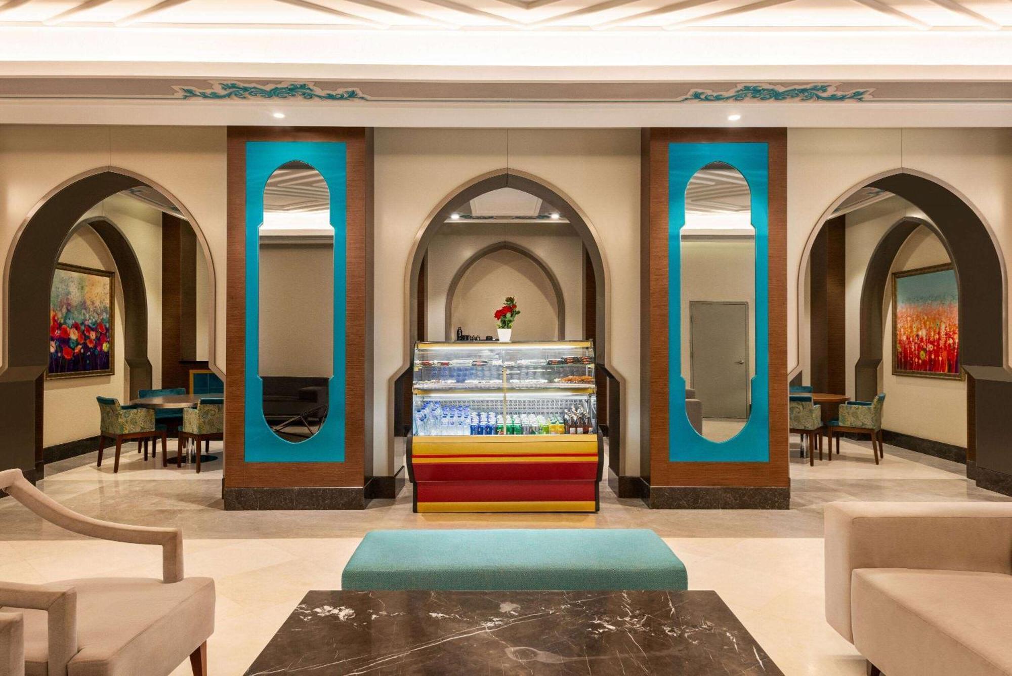 Ramada By Wyndham Makkah Zad Al Tayseer Mecca Luaran gambar