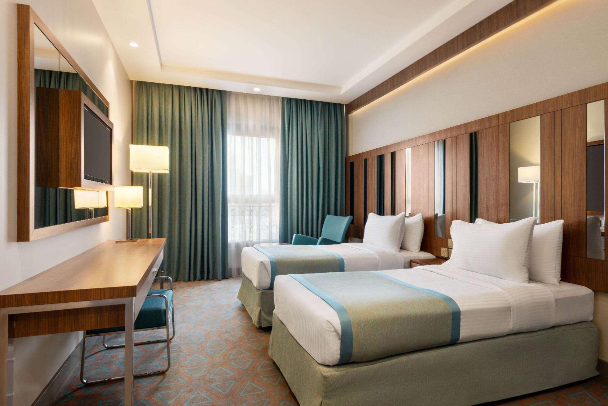 Ramada By Wyndham Makkah Zad Al Tayseer Mecca Luaran gambar